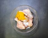 A picture of step 1 of Spicy Chicken Chettinad.