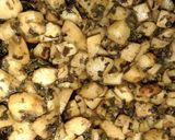 A picture of step 4 of Soya Methi Aloo sabzi.