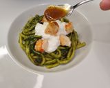Foto del passaggio 5 della ricetta Scialatielli alla verza, burrata e gamberi flambè alla riduzione di brandy