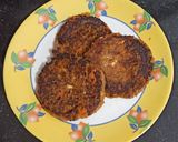 A picture of step 2 of Leftover Pav bhaji tikki burger.