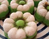 Foto langkah ke 8 dari resep Putu ayu pandan gula aren.