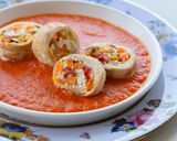 Foto del passaggio 5 della ricetta Rotolini di Tacchino agli Ortaggi con Salsa ai Peperoni