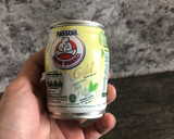 Foto langkah ke 4 dari resep Iced Bear Brand Gold White Tea | Our Channel.