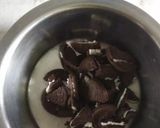 A picture of step 3 of Coffee Oreo shake.