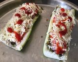 A picture of step 5 of Lauki Pizza with Pesto.