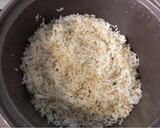 Foto del paso 1 de la receta: Tortilla de arroz 🍚 y lechuga 🥬
