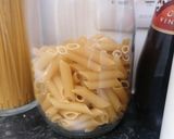 A picture of step 2 of Tomato, spinach and cheese pasta bake.