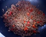 A picture of step 2 of Baked beef with bechamel.