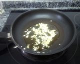 Foto del paso 2 de la receta: Pastel de hortalizas con gambas