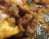 صورة لخطوة 7 من وصفة لحمة مشوية مع بصل وبندورة