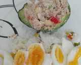 Foto del paso 6 de la receta: Aguacates rellenos de atún de lata😋