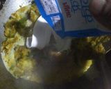 A picture of step 6 of Cauliflower in Lauki Gravy.