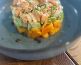 Foto del paso 5 de la receta: Tartar de salmón con papaya y aguacate