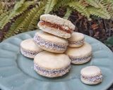 Foto del paso 4 de la receta: Alfajores de maicena sin manteca