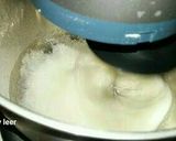 Foto del paso 1 de la receta: Bollos de leche rellenos de mousse de chocolate