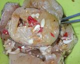 Hình bước làm 1 của món Cá Lóc Kho Tiêu
