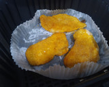 Foto del paso 5 de la receta: Pollo "empanado" en harina de almendra
