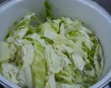Une image de l'étape 1 de Jus de choux vert revitalisant.