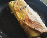 Foto langkah ke 5 dari resep TELUR DADAR KORNET SAPI GULUNG MOM 'K2'.