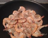 Foto langkah ke 1 dari resep Udang Asam Manis.