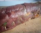 A picture of step 7 of Vegetable stuffed orange beef.