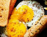 ইংলিশ ব্রেকফাস্ট(english breakfast recipe in Bengali) রেসিপির ধাপ 9 ছবি