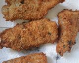 Foto del paso 8 de la receta: Barritas de Filet de Merluza con Ensalada
