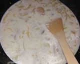 Foto del paso 2 de la receta: Salsa súper rápida de cebolla, champi y queso