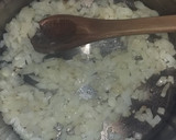 Foto del paso 1 de la receta: Fideos rápidos con salsa de tomate y crema