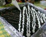 A picture of step 4 of Biscuits Cake.