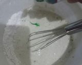 Foto langkah ke 2 dari resep Serabi Telur daun Kelor.
