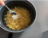 Une image de l'étape 1 de Recette rapide pâtes tomates courgette.