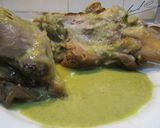 Foto del paso 4 de la receta: Codillo de cerdo con alcachofas en salsa alkale
