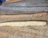 Foto del paso 3 de la receta: Pan lactal bicolor trenzado