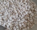 A picture of step 1 of Popped sorghum bhel.
