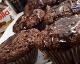 A picture of step 5 of Bailey's chocolate cupcakes.
