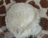 A picture of step 2 of Luscious Custard Pancakes.