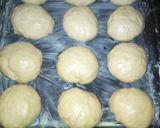 A picture of step 3 of Dinner rolls.