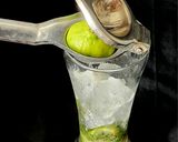 A picture of step 3 of Gondhoraj Lemon Mint Virgin Mojito.