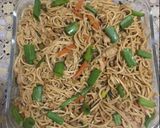 A picture of step 10 of Chicken Hakka Noodles.
