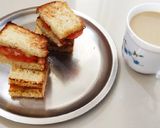 A picture of step 4 of Tomato Toast Sandwich !!.