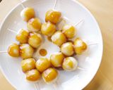 A picture of step 5 of Mitarashi Dango with tofu.