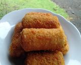 Foto langkah ke 4 dari resep Risols.
