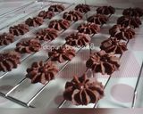 Foto langkah ke 5 dari resep Semprit Coklat (Fatmah bahalwan).
