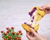 Foto langkah ke 12 dari resep BISA DIFROZEN | SESAME BALL LUMER UBI-MOZZARELLA ALA RISOLES KAMBOJA.