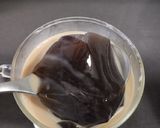 A picture of step 1 of DIY Milk Tea with Grass Jelly.