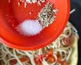 Foto langkah ke 4 dari resep Spaghetti Aglio Olio.
