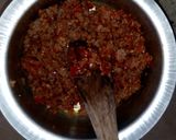 A picture of step 4 of Minced meat served with rice.
