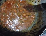 A picture of step 4 of Mac & veggie Rice.