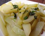 Foto del paso 4 de la receta: Guatila / chayote / yota con aceite de oliva y ajo..
